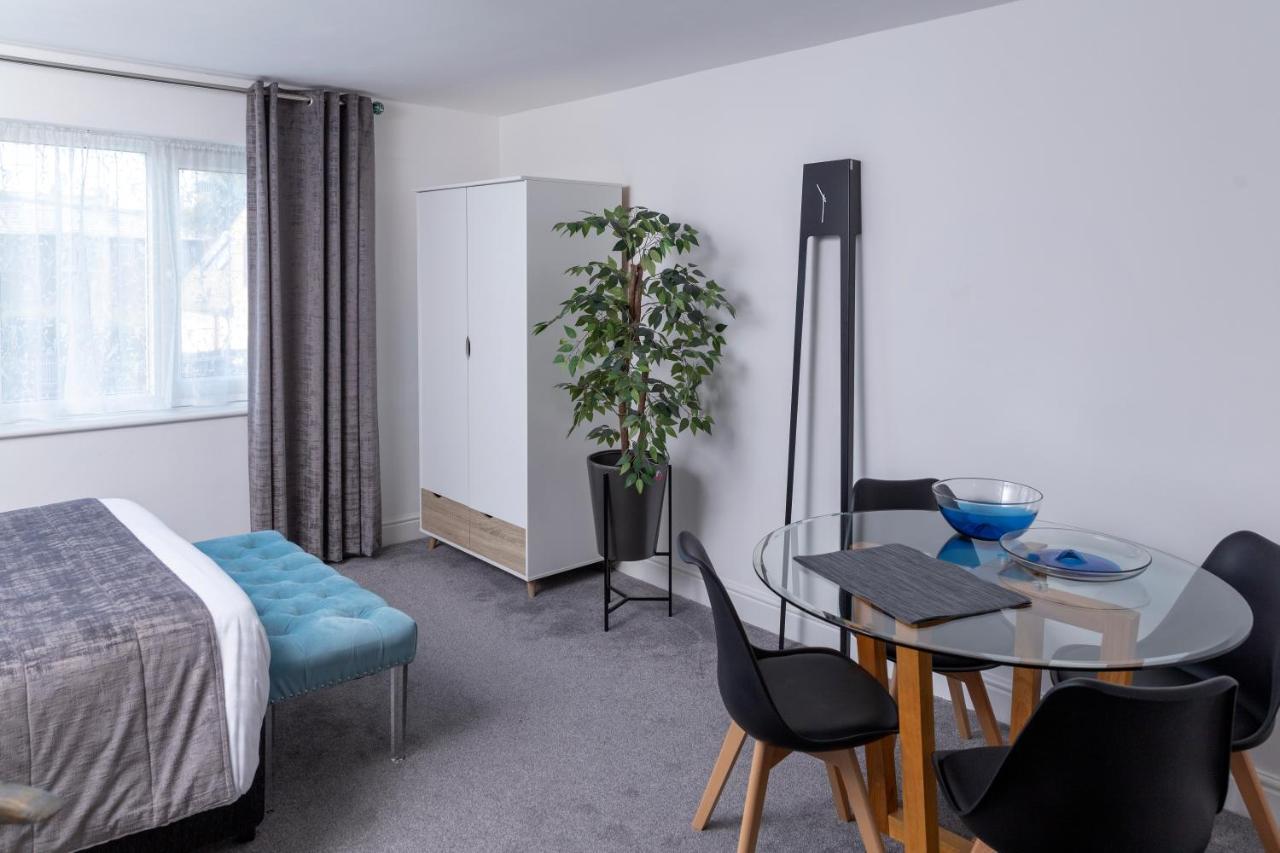 River Court Apartments Lets CBG Exteriér fotografie